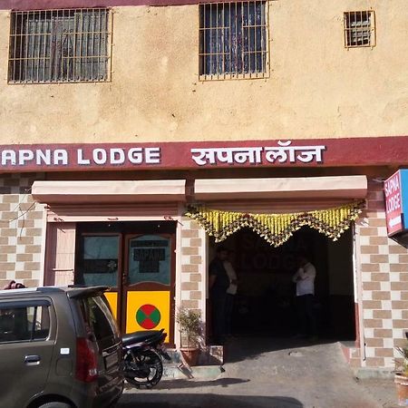 Hotel Sapna Lodge Vashi Buitenkant foto